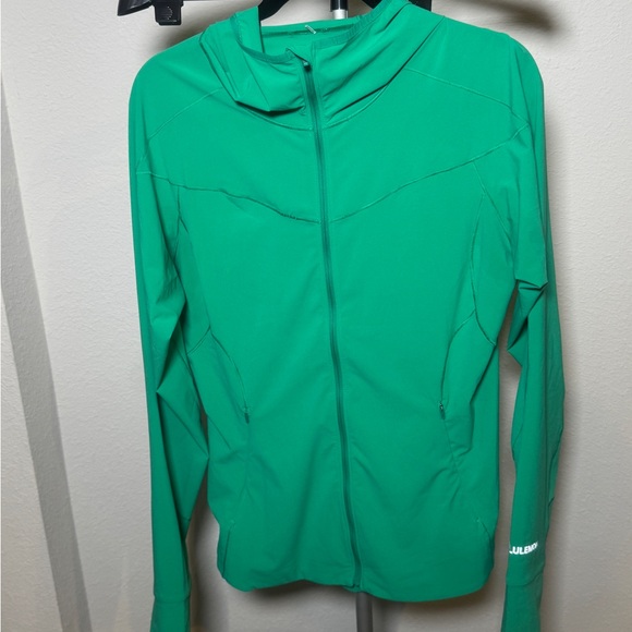 lululemon Mist Over Windbreaker - Picture 2 of 10